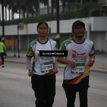Runner Photo 7854668