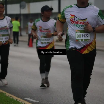 Runner Photo 7854686