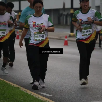 Runner Photo 7854688