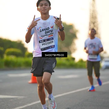 Runner Photo 7854719