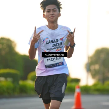 Runner Photo 7854723