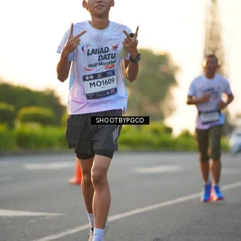 Runner Photo 7854741