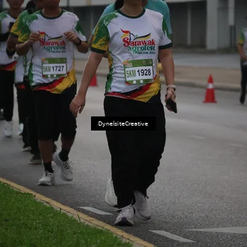 Runner Photo 7854757