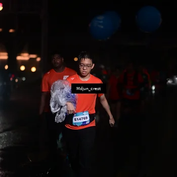 Runner Photo 7854758