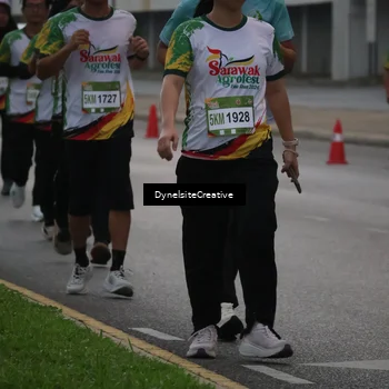 Runner Photo 7854768