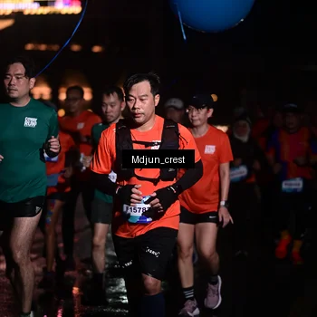 Runner Photo 7854771