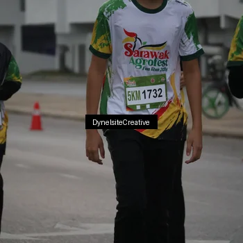 Runner Photo 7854773