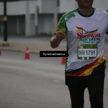Runner Photo 7854790