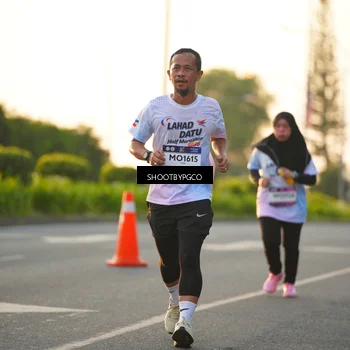 Runner Photo 7854818