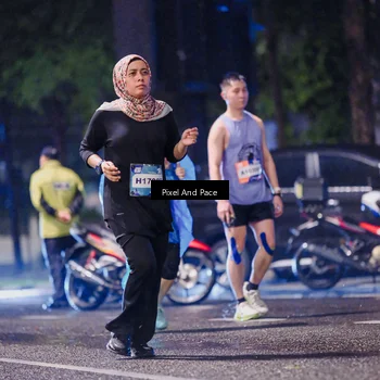 Runner Photo 7854830