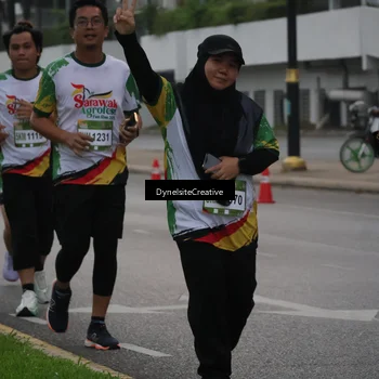 Runner Photo 7854838
