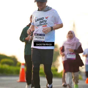 Runner Photo 7854857