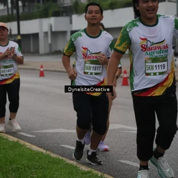 Runner Photo 7854888