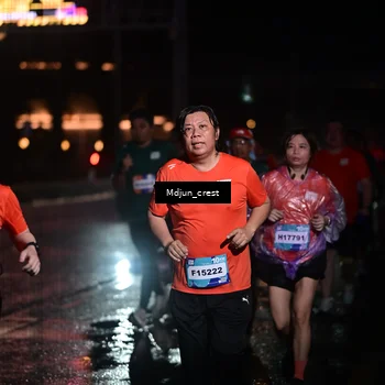 Runner Photo 7854898