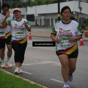 Runner Photo 7854925