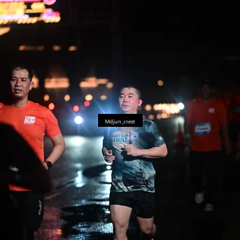 Runner Photo 7854947