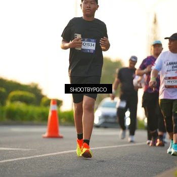 Runner Photo 7854949
