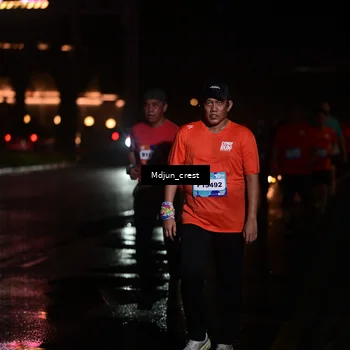 Runner Photo 7854977