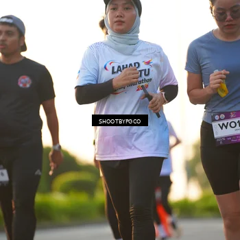 Runner Photo 7855010