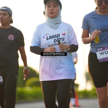 Runner Photo 7855027