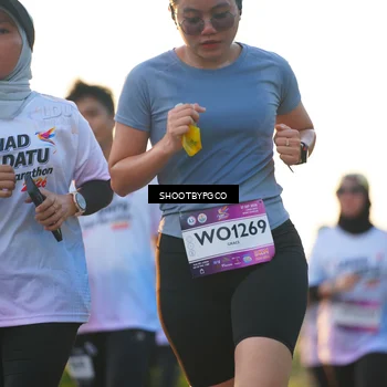 Runner Photo 7855028