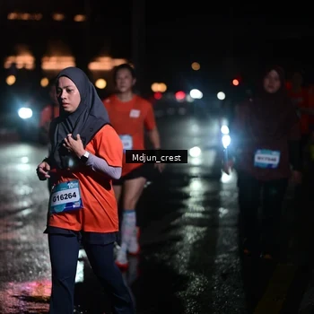 Runner Photo 7855039