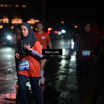 Runner Photo 7855059