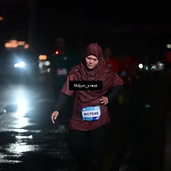 Runner Photo 7855062