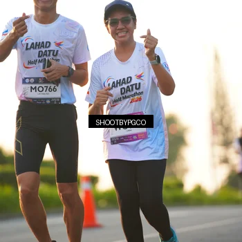 Runner Photo 7855100