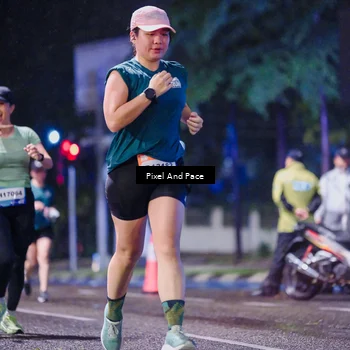 Runner Photo 7855120