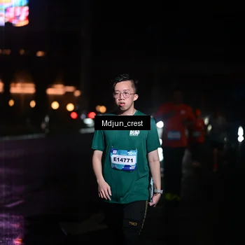 Runner Photo 7855159