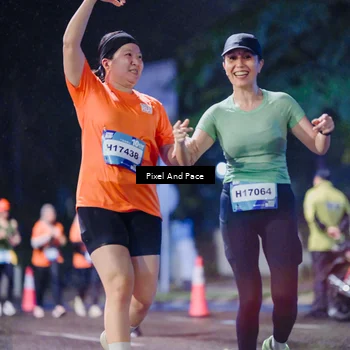Runner Photo 7855179