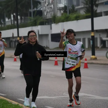 Runner Photo 7855215