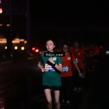 Runner Photo 7855242