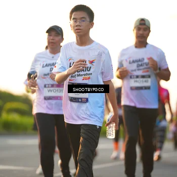 Runner Photo 7855250