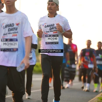 Runner Photo 7855259