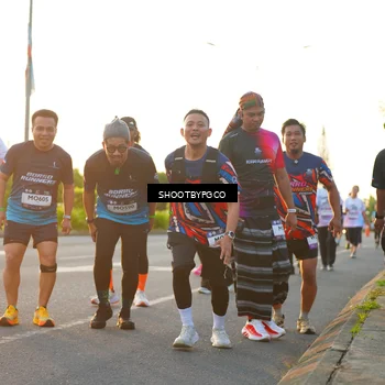 Runner Photo 7855305