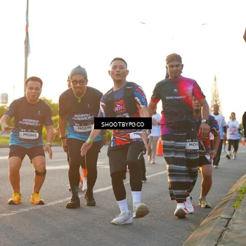 Runner Photo 7855333