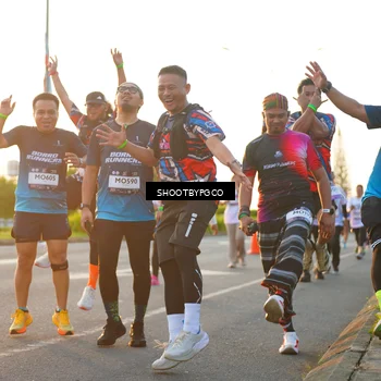 Runner Photo 7855334