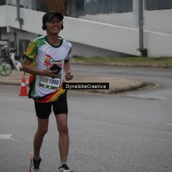 Runner Photo 7855347