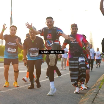 Runner Photo 7855349