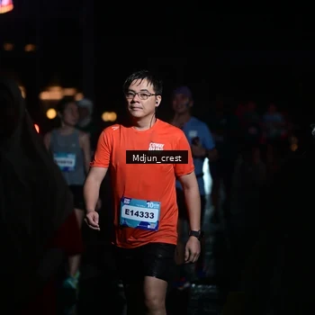 Runner Photo 7855359