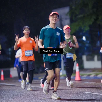 Runner Photo 7855369