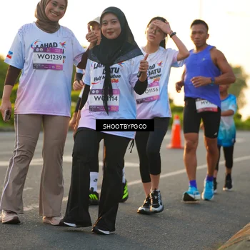 Runner Photo 7855403