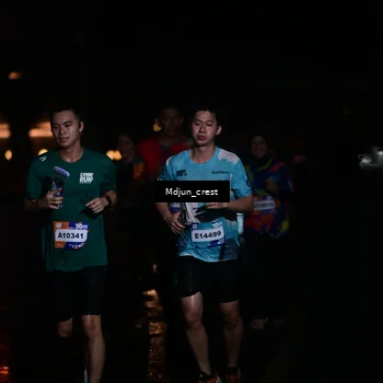 Runner Photo 7855417