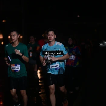 Runner Photo 7855423