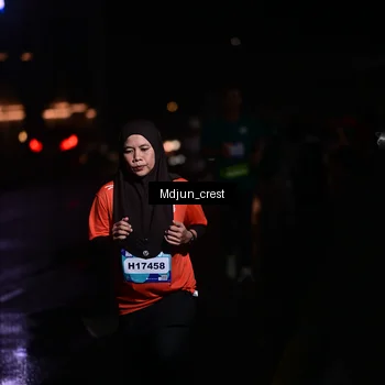 Runner Photo 7855490
