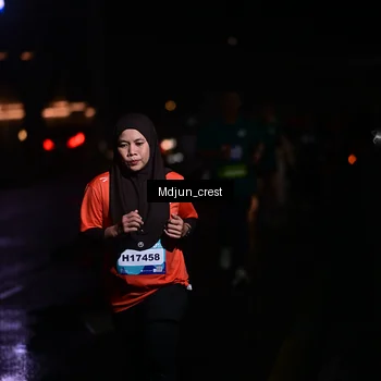 Runner Photo 7855492