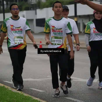 Runner Photo 7855560