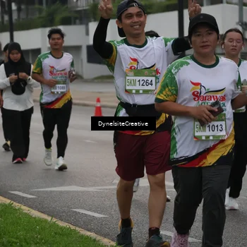 Runner Photo 7855563